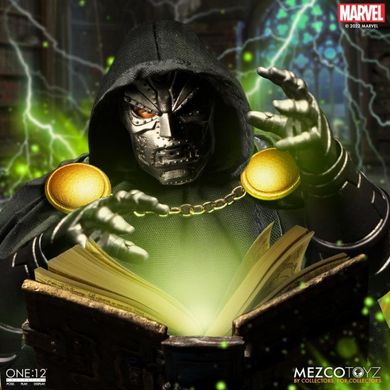 Колекційна фігура Доктор Дум Marvel One:12 Collective Doctor Doom