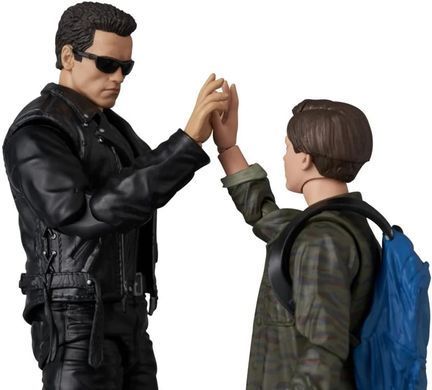 Комплект колекційних фігур Т-800 та Джон Коннор Terminator 2: Judgment Day MAFEX No.280 T-800 (T2 Ver.) and John Connor Two-Pack