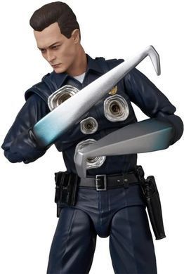 Коллекционная фигура Терминатор T-1000 Terminator 2: Judgement Day MAFEX No.281 T-1000