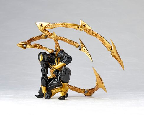 Коллекционная фигура Железный Паук Человек-Паук Marvel Amazing Yamaguchi Revoltech No.023 Iron Spider (Black ver.)