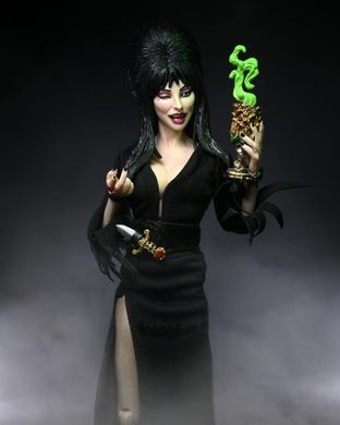 Коллекционная фигура Эльвира повелительница тьмы Elvira, Mistress of the Dark Clothed