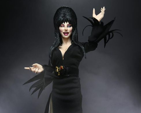 Колекційна фігура Ельвіра володарка темряви Elvira, Mistress of the Dark Clothed