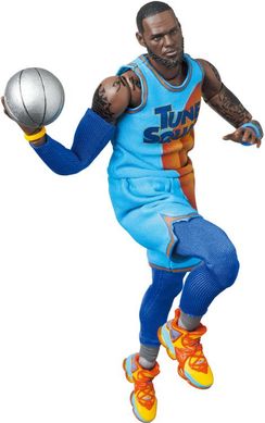 Колекційна фігура Леброн Джеймс Space Jam: A New Legacy MAFEX No.197 LeBron James