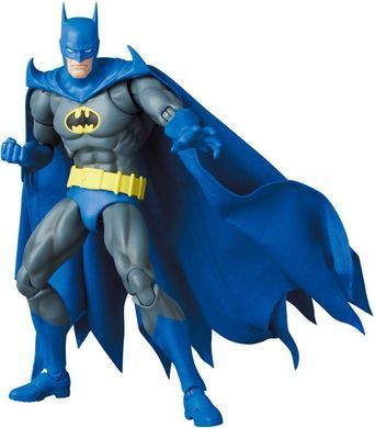 Коллекционная фигура Бэтмен Batman: Knightfall MAFEX No.215 Batman (Knight Crusader)