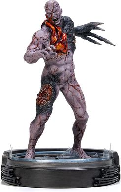 Коллекционная фигура Тиран Resident Evil Tyrant T-002 Limited Edition Statue