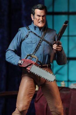 Коллекционная фигура Эш против зловещих мертвецов Ash vs. Evil Dead Ultimate Ash
