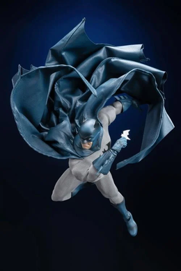 Коллекционная фигура Бэтмен Хаш Batman: Hush Batman (GONG)