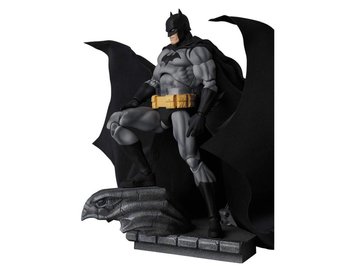 Колекційна фігура Бетмен Цить Batman: Hush MAFEX No.126 Batman (Black Ver.)