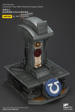 Колекційний шолом Лейтенанта Тітуса з підставкою Warhammer 40,000: Space Marine 2 Ultramarines Lieutenant Titus' MKX Wearable Helmet Replica with stand