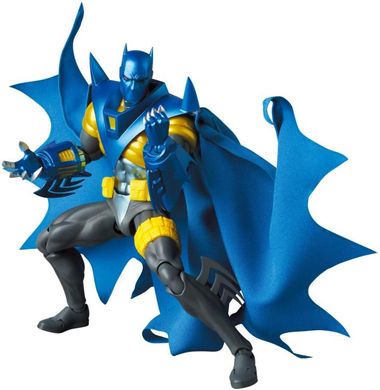 Колекційна фігура Бетмен Азраїл Batman: Knightfall MAFEX No.144 Azrael Batman