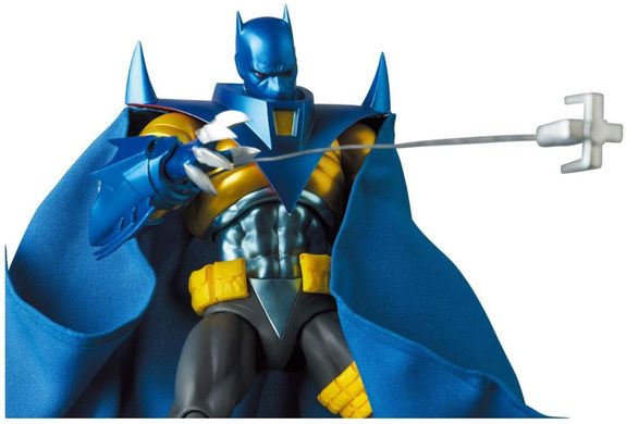 Колекційна фігура Бетмен Азраїл Batman: Knightfall MAFEX No.144 Azrael Batman