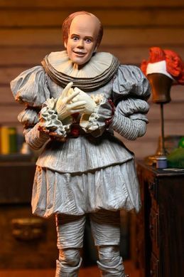 Коллекционная фигура Пеннивайз Боб Грей IT: Welcome to Derry Ultimate Bob Gray as Pennywise