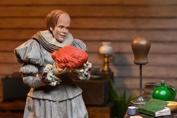 Коллекционная фигура Пеннивайз Боб Грей IT: Welcome to Derry Ultimate Bob Gray as Pennywise