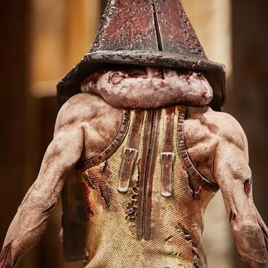 Коллекционная фигура Пирамидоголовый Silent Hill 2 Red Pyramid Thing Limited Edition Statue