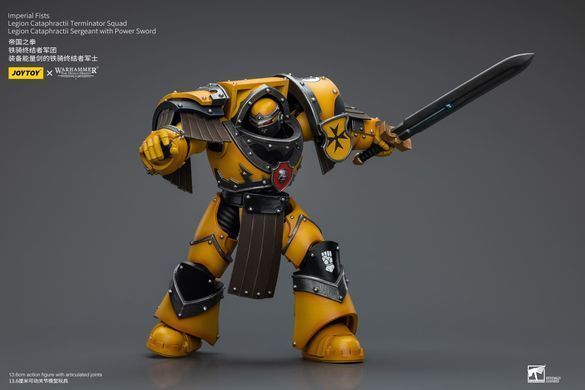 Коллекционная фигура Сержант Имперских Кулаков в броне Катафракт Warhammer: The Horus Heresy Imperial Fists Legion Cataphractii Terminator Squad Legion Cataphractii Sergeant with Power Sword 1/18