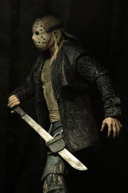 Колекційна фігура Джейсон Вурхіз Friday the 13th Remake Ultimate Jason Voorhees