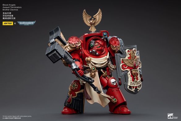 Коллекционная фигура Штурмовик Кровавых Ангелов в броне Терминатора Warhammer 40K Blood Angels Assault Terminators Brother Davinos 1/18
