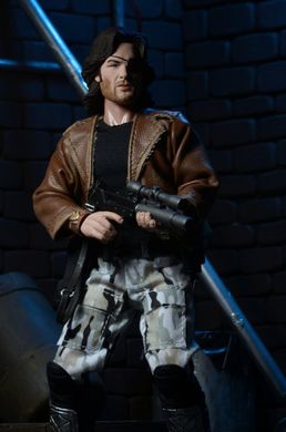 Колекційна фігура Снейк Плісскен Escape from New York – 8″ Clothed Figure – Snake Plissken