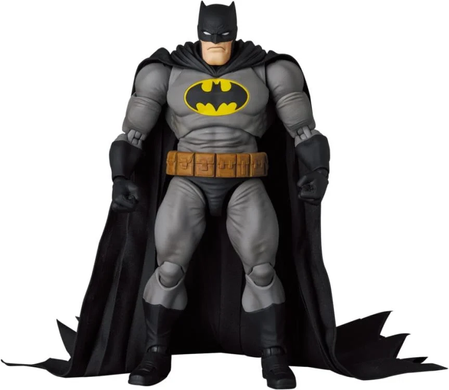 Коллекционная фигура Бэтмен и конь Batman: The Dark Knight Returns MAFEX No.205 Batman & Horse