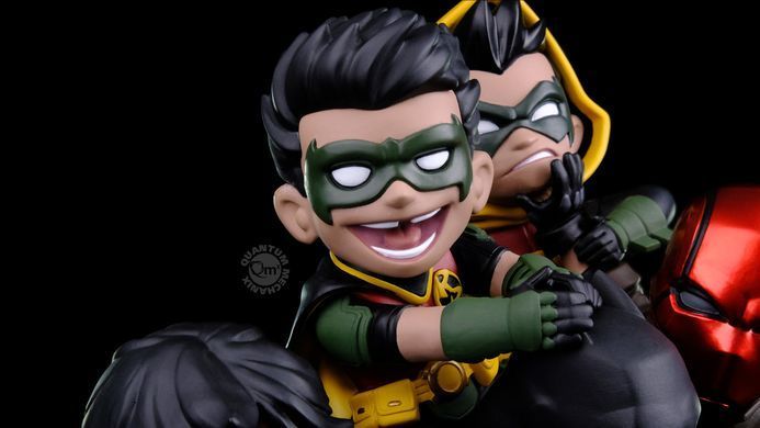 Коллекционная фигура Бэтсемья Batman "Family" Q-Master   DC