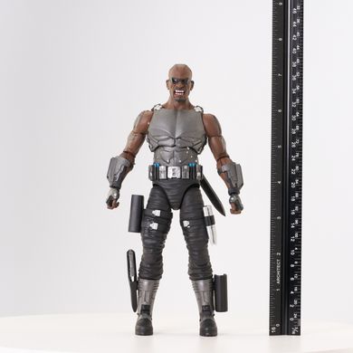 Коллекционная фигура Блейд Marvel Select Blade