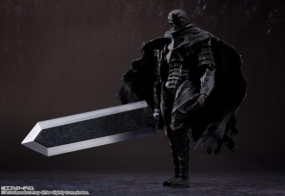 Коллекционная фигура Гатс в броне Берсерка TAMASHII NATIONS Berserk Guts (Berserker Armor) Heat of Passion Bandai Spirits S.H.Figuarts