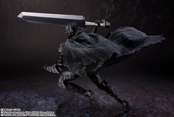 Коллекционная фигура Гатс в броне Берсерка TAMASHII NATIONS Berserk Guts (Berserker Armor) Heat of Passion Bandai Spirits S.H.Figuarts