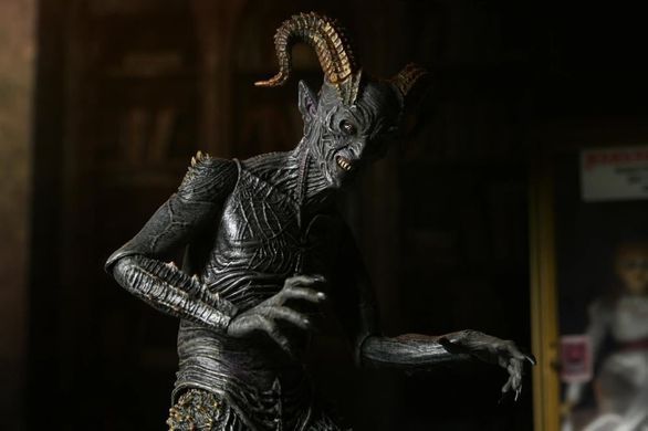 Коллекционная фигура Демон Мальтус The Conjuring Universe Ultimate Malthus the Demon