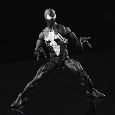 Колекційна фігура Симбіот Людина-павук Marvel Legends Retro Symbiote Spider-Man (пошкодження пакування)