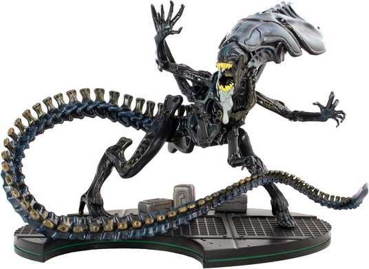 Купить Коллекционная фигура Королева Чужих Alien Queen Q-FIG MAX
